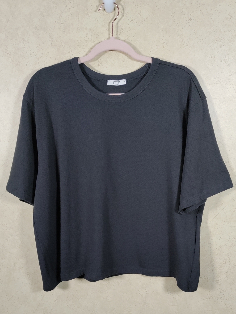 I135 AYR Asphalt Charcoal Gray Short-Sleeve Crewneck Tee XL